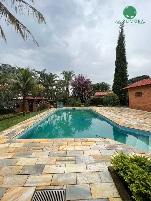 Chácara com 4 quartos à venda, 3000m2 em Vale das Laranjeiras, Indaiatuba - SP - imagem 3 Foto 3 de Chácara com 4 quartos à venda, 3000m2 em Vale das Laranjeiras, Indaiatuba - SP