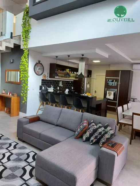 Foto 2 de Sobrado com 3 quartos à venda, 250m2 em Jardim Residencial Viena, Indaiatuba - SP