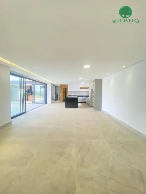 Foto 3 de Casa de Condomínio com 3 quartos à venda, 1200m2 em Indaiatuba - SP