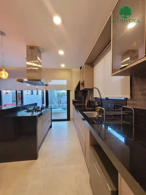 Foto 4 de Casa de Condomínio com 3 quartos à venda, 325m2 em Jardim Imperial, Indaiatuba - SP