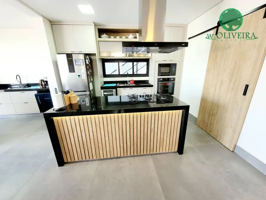 Foto 8 de Sobrado com 3 quartos à venda, 360m2 em Indaiatuba - SP