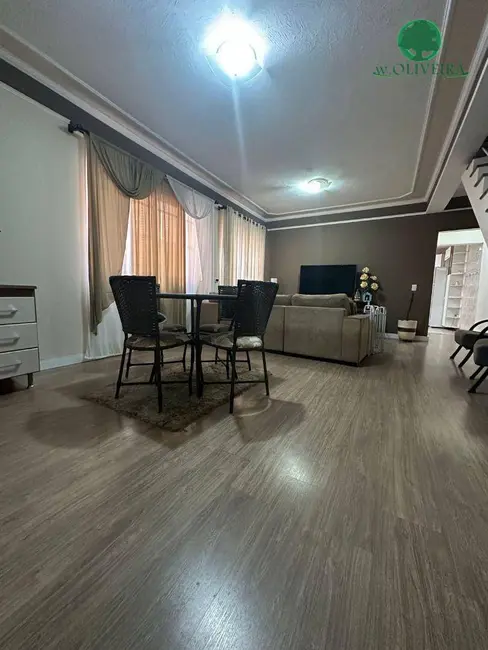 Foto 2 de Sobrado com 3 quartos à venda, 130m2 em Jardim Hubert, Indaiatuba - SP