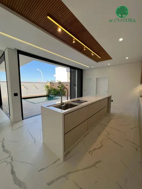 Foto 8 de Sobrado com 4 quartos à venda, 307m2 em Jardim Residencial Dona Lucilla, Indaiatuba - SP