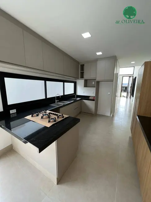 Foto 4 de Casa de Condomínio com 3 quartos à venda, 300m2 em Residencial Central Parque, Salto - SP