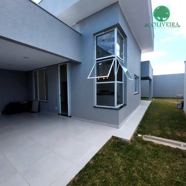 Foto 2 de Casa com 3 quartos à venda, 226m2 em Indaiatuba - SP