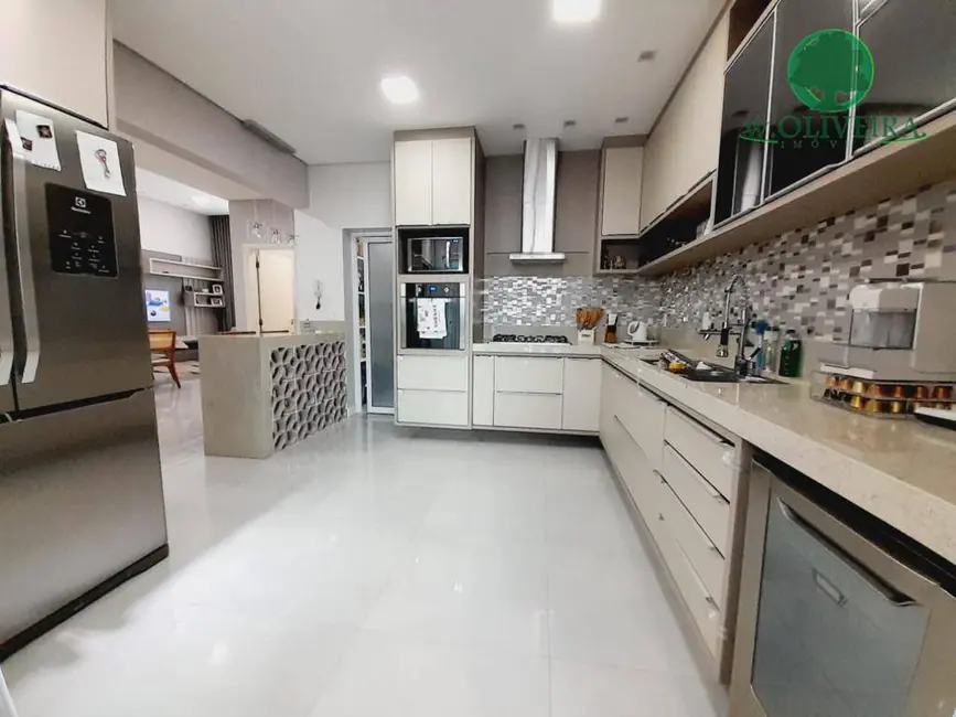 Foto 7 de Casa de Condomínio com 3 quartos à venda, 300m2 em Jardim Residencial Dona Lucilla, Indaiatuba - SP