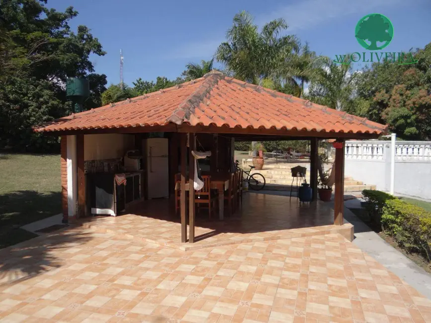 Chácara com 3 quartos à venda, 3000m2 em Jardim dos Laranjais, Indaiatuba - SP - imagem 3 Foto 3 de Chácara com 3 quartos à venda, 3000m2 em Jardim dos Laranjais, Indaiatuba - SP