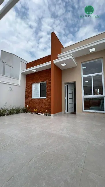 Foto 1 de Casa com 2 quartos à venda e para alugar, 86m2 em Indaiatuba - SP