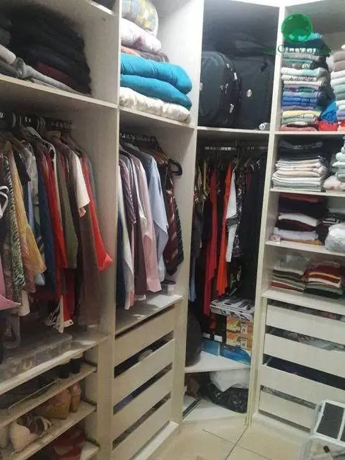 Casa com 3 quartos à venda, 225m2 em Vila Homero, Indaiatuba - SP - imagem 9 Foto 9 de Casa com 3 quartos à venda, 225m2 em Vila Homero, Indaiatuba - SP