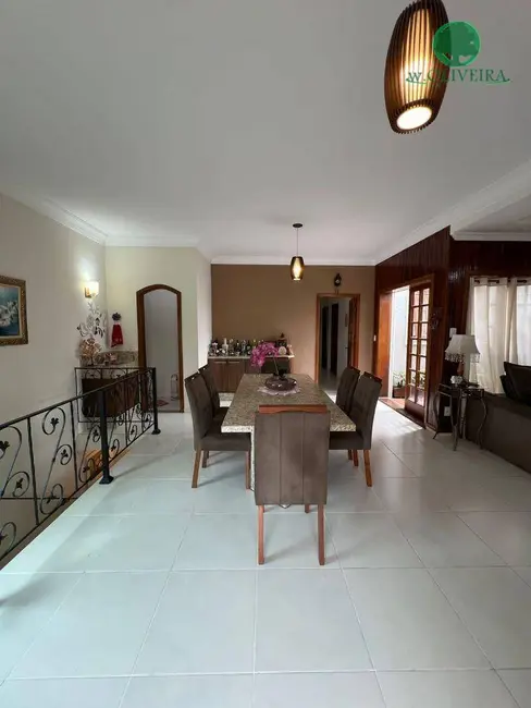 Foto 2 de Sobrado com 3 quartos à venda, 262m2 em Vila Aurora, Indaiatuba - SP
