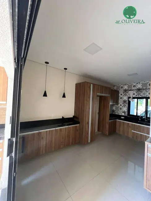 Foto 4 de Casa de Condomínio com 3 quartos à venda, 200m2 em Jardim Bréscia, Indaiatuba - SP