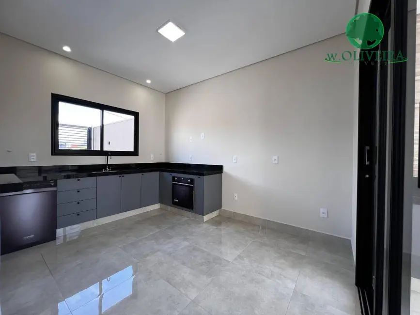 Foto 8 de Casa com 3 quartos à venda, 150m2 em Indaiatuba - SP