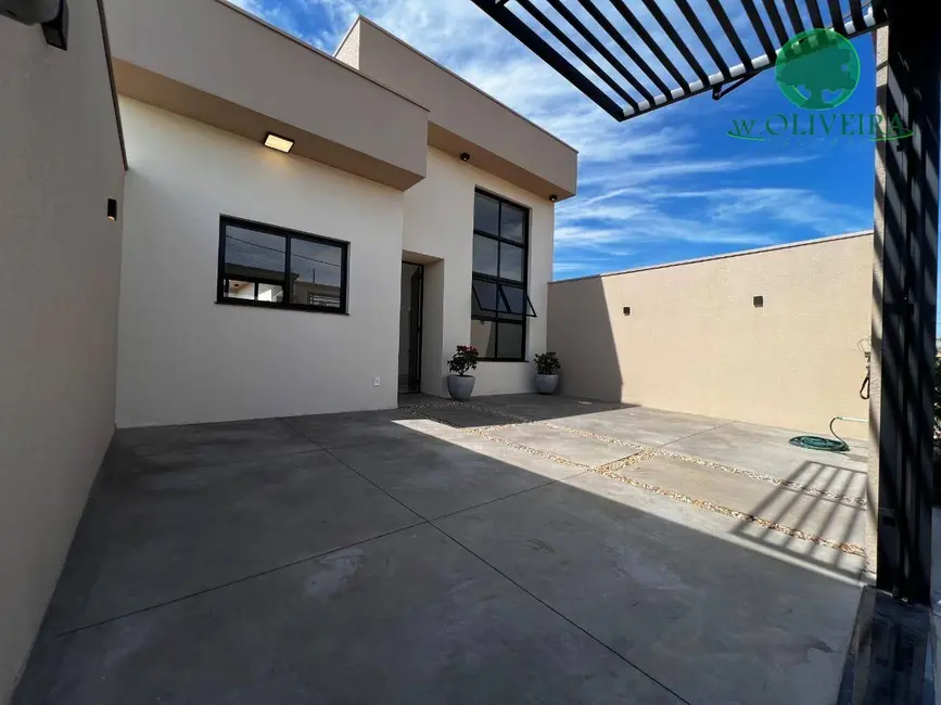 Foto 2 de Casa com 3 quartos à venda, 150m2 em Indaiatuba - SP