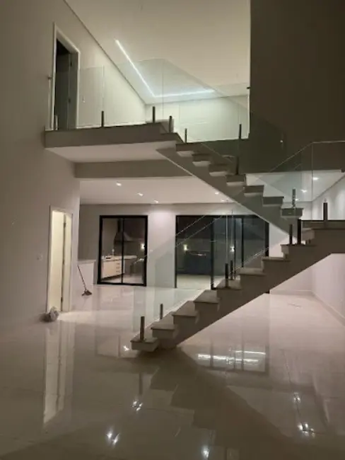 Foto 2 de Casa de Condomínio com 3 quartos à venda, 300m2 em Jardim Esplanada, Indaiatuba - SP