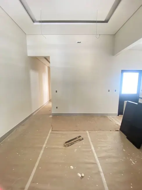 Foto 5 de Casa com 3 quartos à venda, 150m2 em Indaiatuba - SP