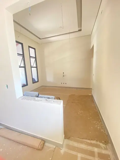 Foto 4 de Casa com 3 quartos à venda, 150m2 em Indaiatuba - SP