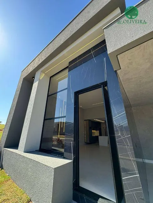 Foto 2 de Casa de Condomínio com 3 quartos à venda, 360m2 em Chácara Alvorada, Indaiatuba - SP