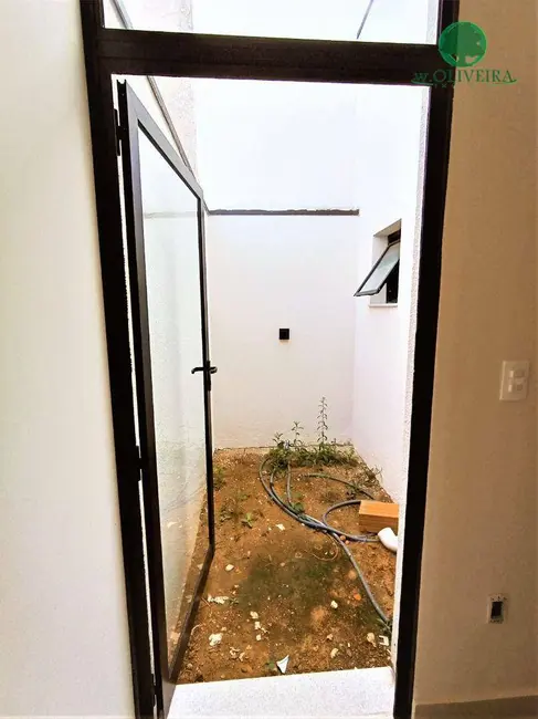Foto 4 de Casa com 3 quartos à venda, 150m2 em Indaiatuba - SP