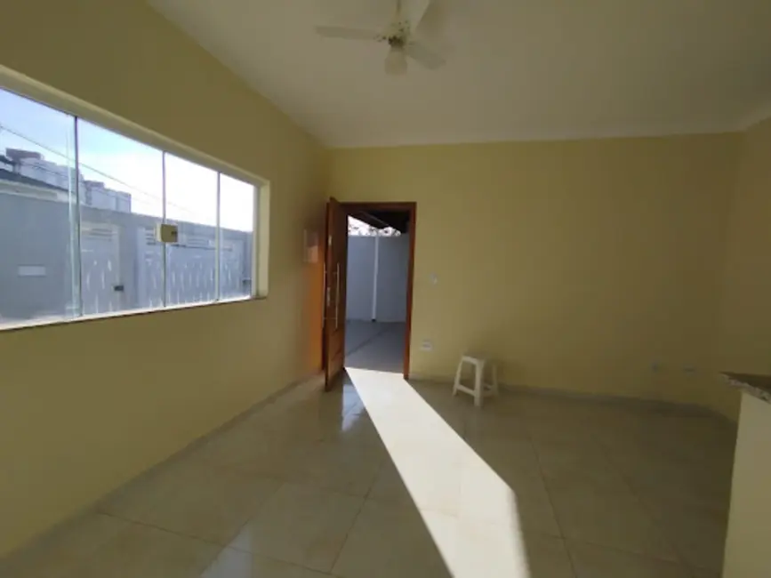 Casa com 4 quartos à venda, 250m2 em Jardim Bela Vista, Indaiatuba - SP - imagem 4 Foto 4 de Casa com 4 quartos à venda, 250m2 em Jardim Bela Vista, Indaiatuba - SP