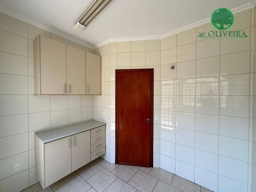 Chácara com 3 quartos à venda, 1022m2 em Colinas de Indaiatuba II, Indaiatuba - SP - imagem 9 Foto 9 de Chácara com 3 quartos à venda, 1022m2 em Colinas de Indaiatuba II, Indaiatuba - SP