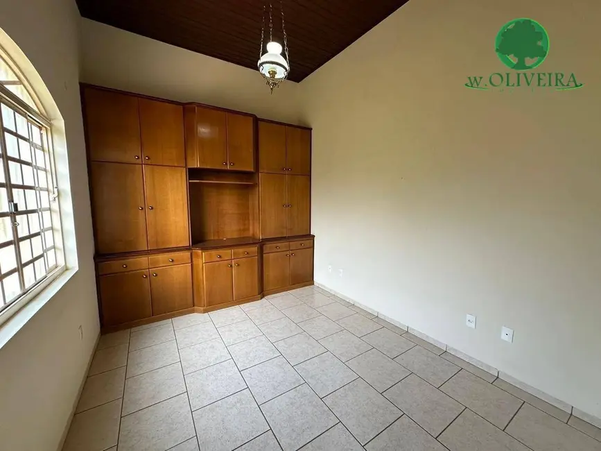 Chácara com 3 quartos à venda, 1022m2 em Colinas de Indaiatuba II, Indaiatuba - SP - imagem 7 Foto 7 de Chácara com 3 quartos à venda, 1022m2 em Colinas de Indaiatuba II, Indaiatuba - SP