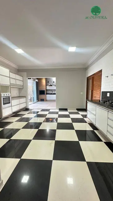 Foto 8 de Casa com 4 quartos à venda e para alugar, 390m2 em Vila Inglesa, Indaiatuba - SP