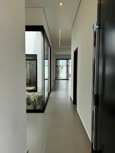 Foto 4 de Casa de Condomínio com 3 quartos à venda, 250m2 em Jardim Residencial Viena, Indaiatuba - SP