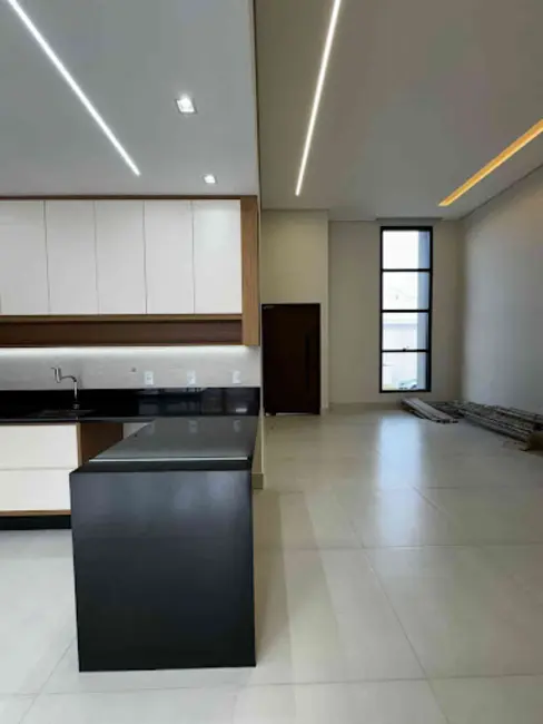 Foto 5 de Casa de Condomínio com 3 quartos à venda, 305m2 em Indaiatuba - SP