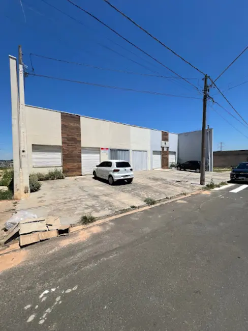 Foto 1 de Sala Comercial à venda, 250m2 em Indaiatuba - SP