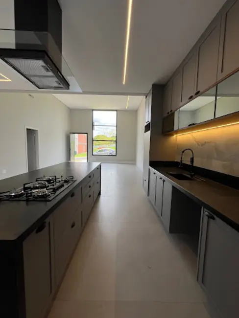 Foto 4 de Casa de Condomínio com 3 quartos à venda, 360m2 em Indaiatuba - SP