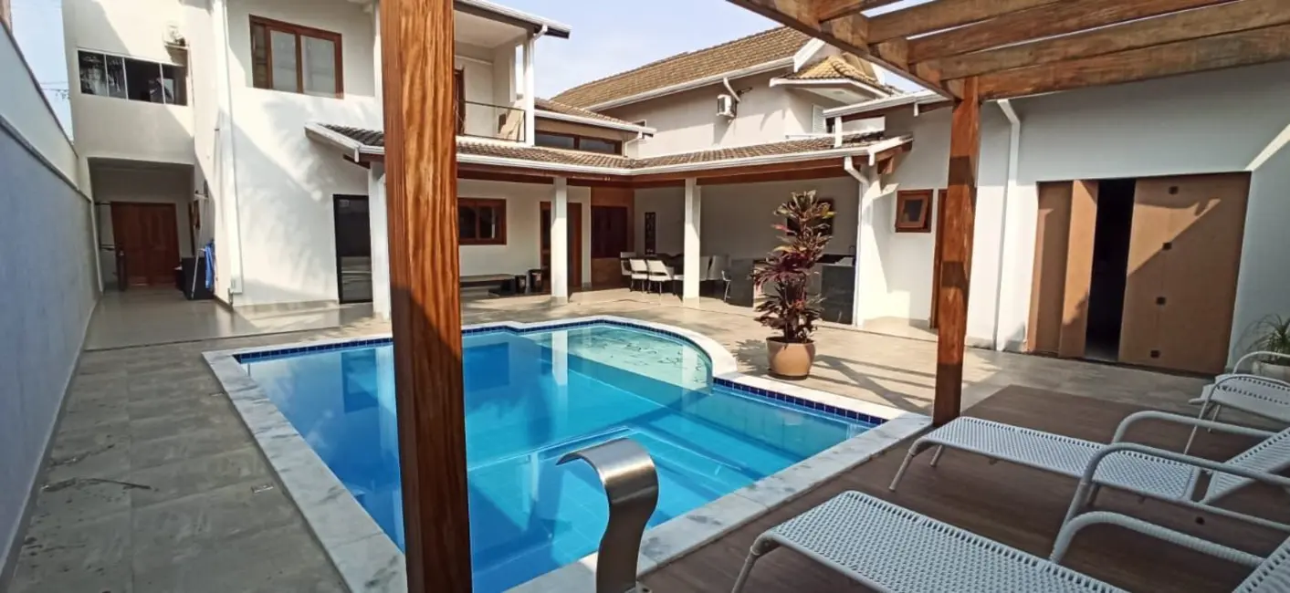 Foto 1 de Sobrado com 3 quartos à venda, 360m2 em Chácara Areal, Indaiatuba - SP