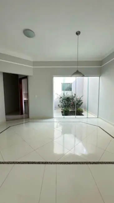 Foto 3 de Casa com 3 quartos à venda e para alugar, 274m2 em Jardins Di Roma, Indaiatuba - SP