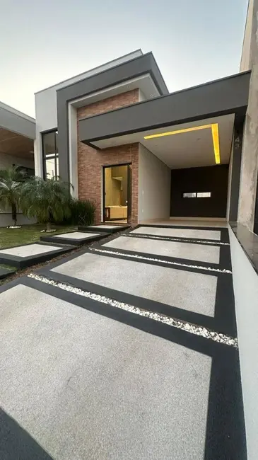 Foto 2 de Casa com 3 quartos à venda, 200m2 em Indaiatuba - SP