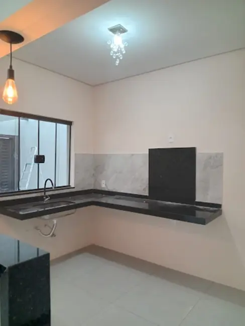 Foto 7 de Casa com 3 quartos à venda, 150m2 em Jardim União, Indaiatuba - SP