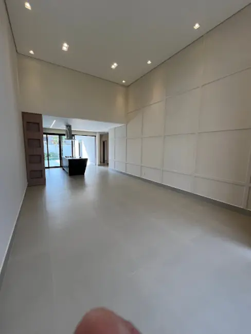 Foto 4 de Casa de Condomínio com 3 quartos à venda, 360m2 em Indaiatuba - SP