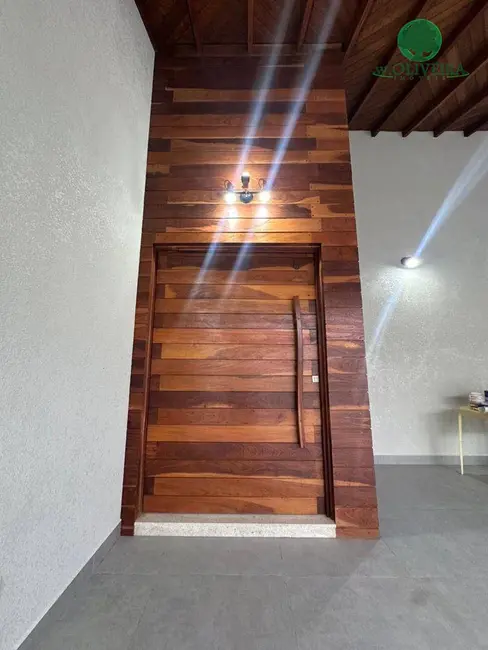 Foto 2 de Casa com 3 quartos à venda, 250m2 em Jardim Regina, Indaiatuba - SP