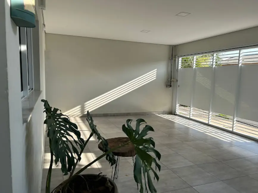 Foto 3 de Casa com 2 quartos à venda, 150m2 em Jardim das Andorinhas, Indaiatuba - SP