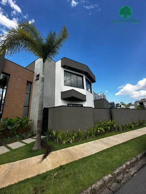 Foto 1 de Casa de Condomínio com 4 quartos à venda, 300m2 em Indaiatuba - SP