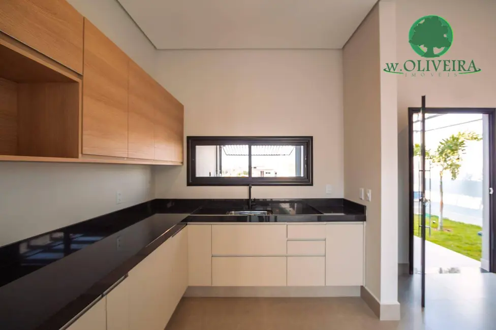 Foto 5 de Casa com 3 quartos à venda, 150m2 em Indaiatuba - SP