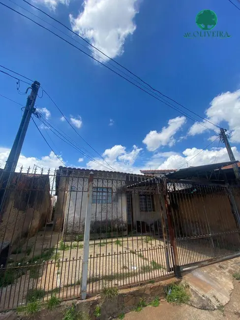 Foto 3 de Casa com 2 quartos à venda, 180m2 em Jardim Juscelino Kubitschek, Indaiatuba - SP