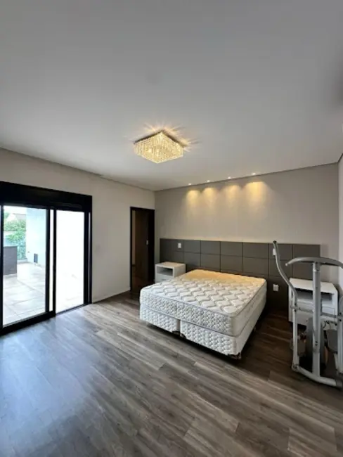 Sobrado com 3 quartos à venda e para alugar, 360m2 em Jardim Amstalden Residence, Indaiatuba - SP - imagem 8 Foto 8 de Sobrado com 3 quartos à venda e para alugar, 360m2 em Jardim Amstalden Residence, Indaiatuba - SP