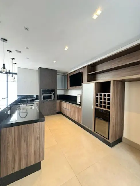 Sobrado com 3 quartos à venda e para alugar, 360m2 em Jardim Amstalden Residence, Indaiatuba - SP - imagem 6 Foto 6 de Sobrado com 3 quartos à venda e para alugar, 360m2 em Jardim Amstalden Residence, Indaiatuba - SP