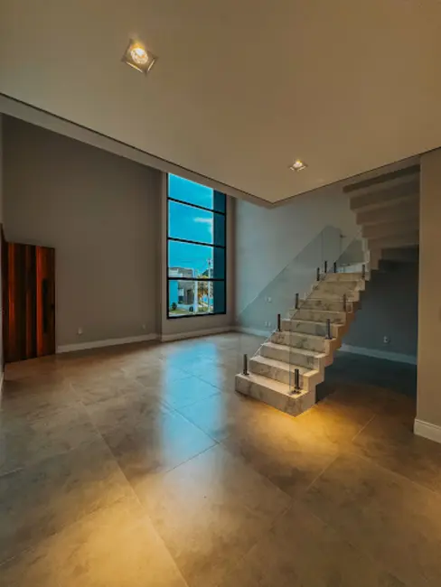 Foto 4 de Sobrado com 4 quartos à venda, 300m2 em Colinas de Indaiatuba, Indaiatuba - SP