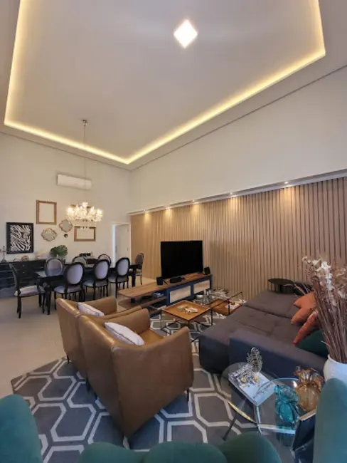 Foto 5 de Casa de Condomínio com 3 quartos à venda, 300m2 em Indaiatuba - SP