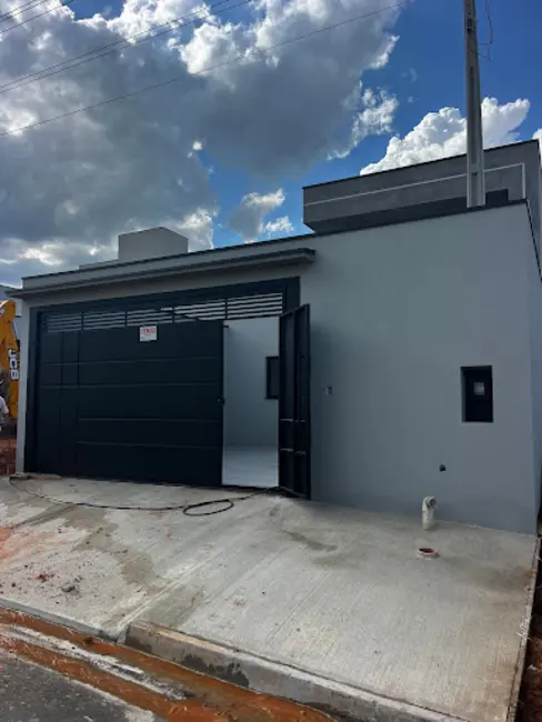 Foto 2 de Casa com 3 quartos à venda, 150m2 em Indaiatuba - SP