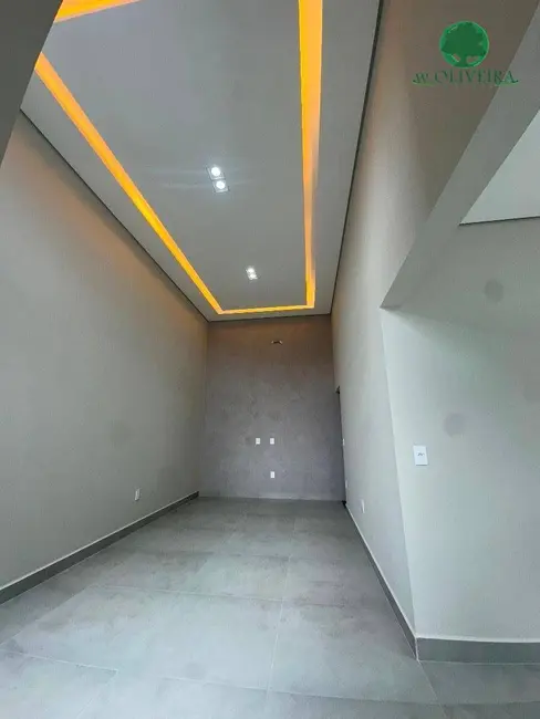 Foto 4 de Casa com 3 quartos à venda, 150m2 em Indaiatuba - SP