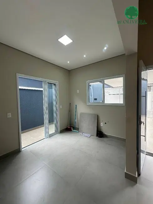Foto 6 de Casa com 3 quartos à venda, 150m2 em Indaiatuba - SP