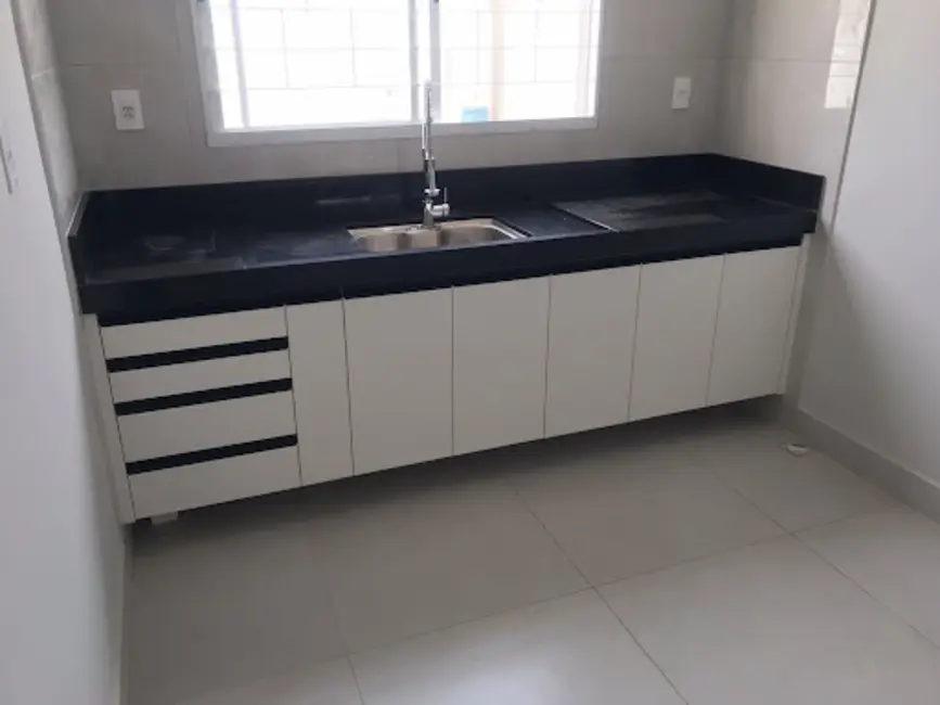 Casa com 3 quartos à venda e para alugar, 175m2 em Jardim Moriyama, Indaiatuba - SP - imagem 9 Foto 9 de Casa com 3 quartos à venda e para alugar, 175m2 em Jardim Moriyama, Indaiatuba - SP