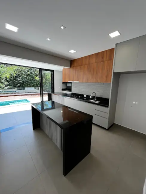 Foto 8 de Sobrado com 4 quartos à venda, 300m2 em Jardins Di Roma, Indaiatuba - SP