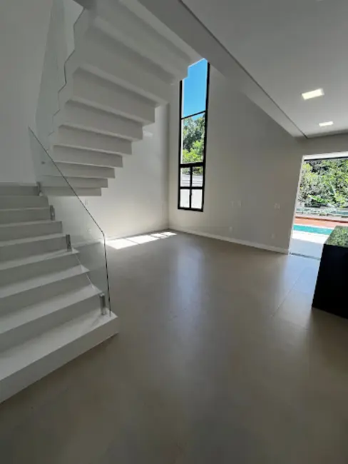 Foto 7 de Sobrado com 4 quartos à venda, 300m2 em Jardins Di Roma, Indaiatuba - SP